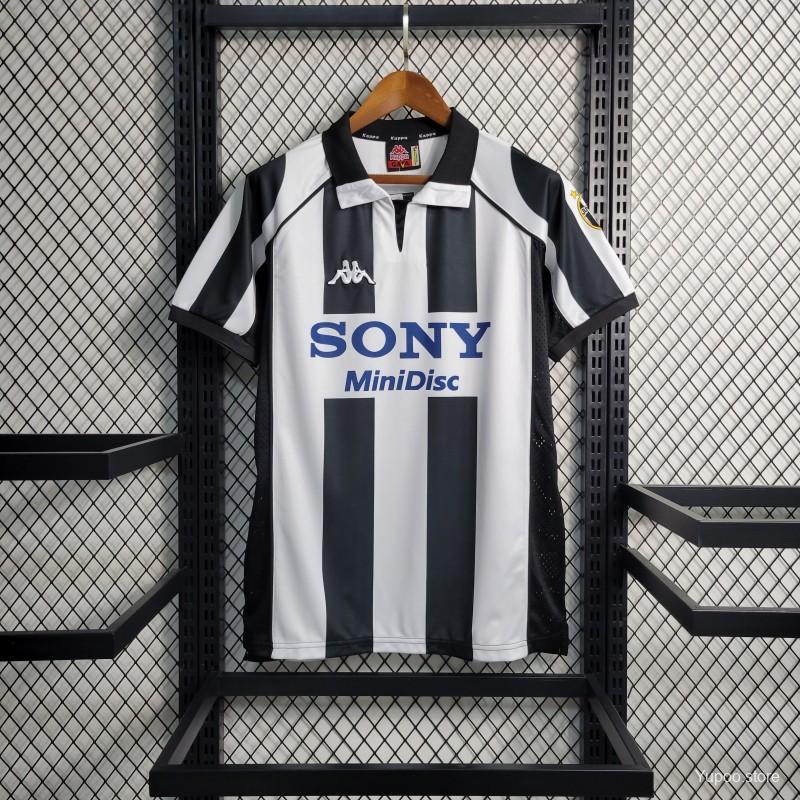 JUVENTUS 97/98 HOME RETRO KIT