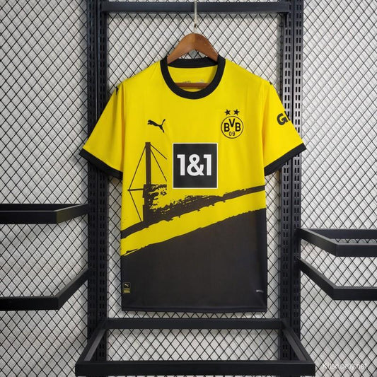 BORUSSIA DORTMUND 2023/2024 HOME KIT