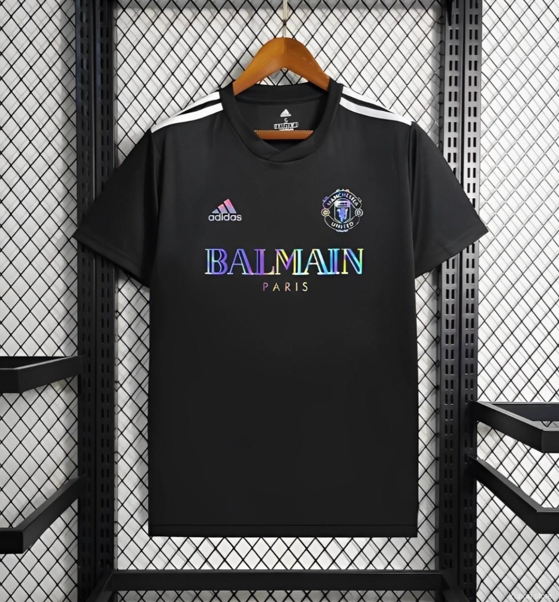 MANCHESTER UNITED X BALMAIN BLACK TRAINING JERSEY 24/25