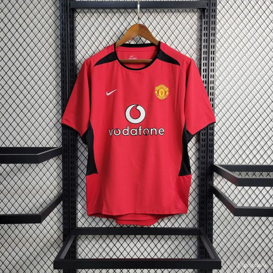 MANCHESTER UNITED 02/04 HOME KIT